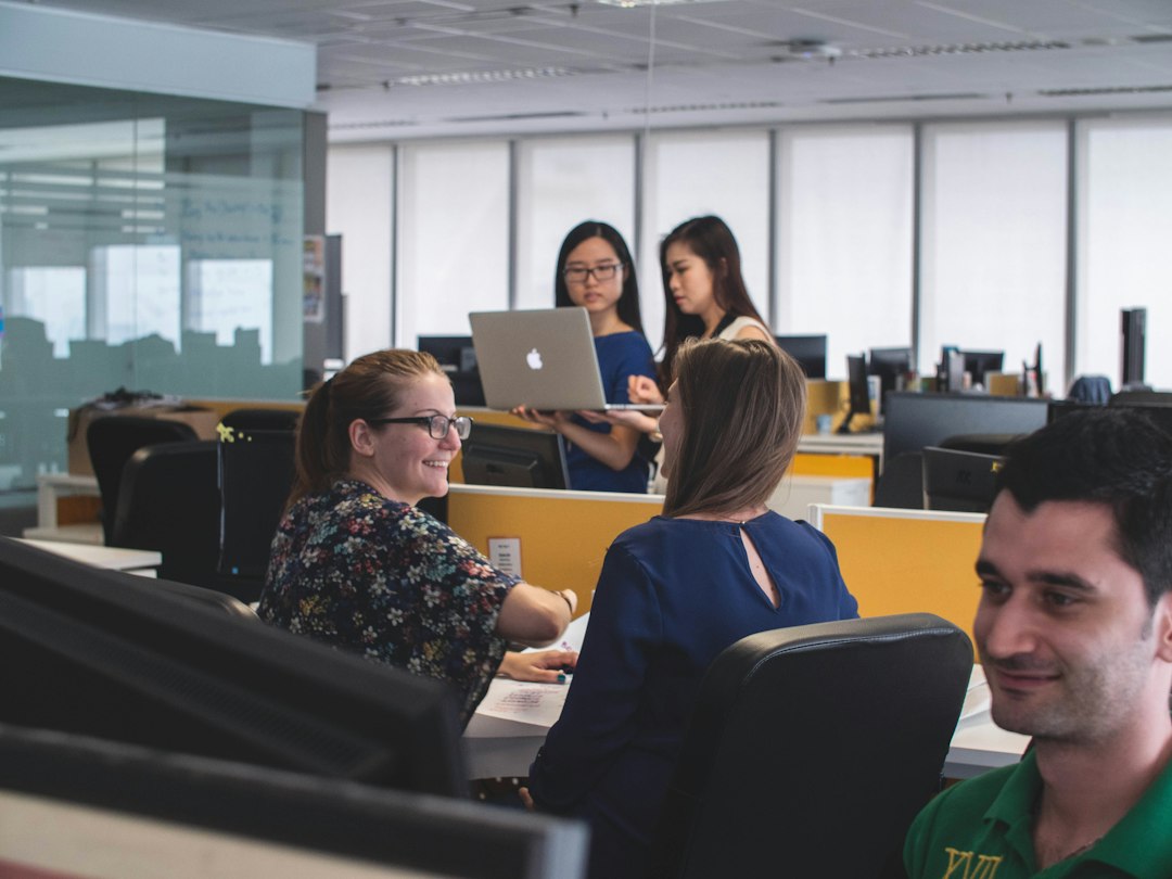 7 Best free collaboration tools for teams in 2026 — legacy Itmeo article
